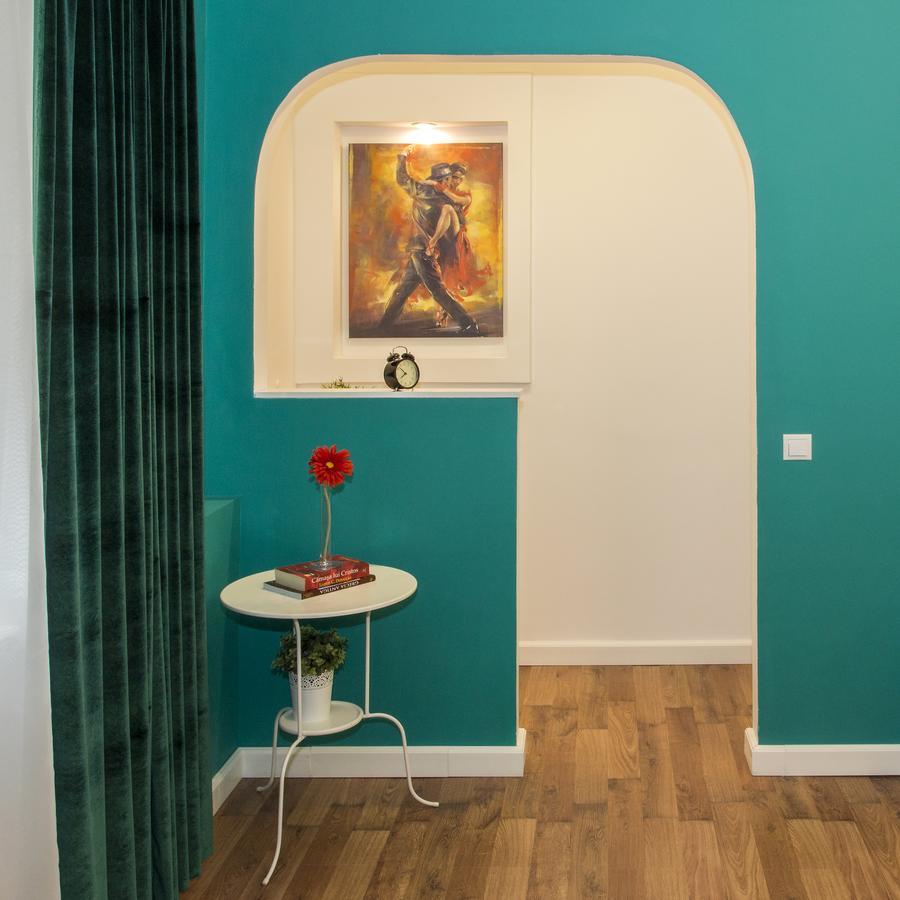 Premium Studio By Mrg Apartments 布加勒斯特 外观 照片